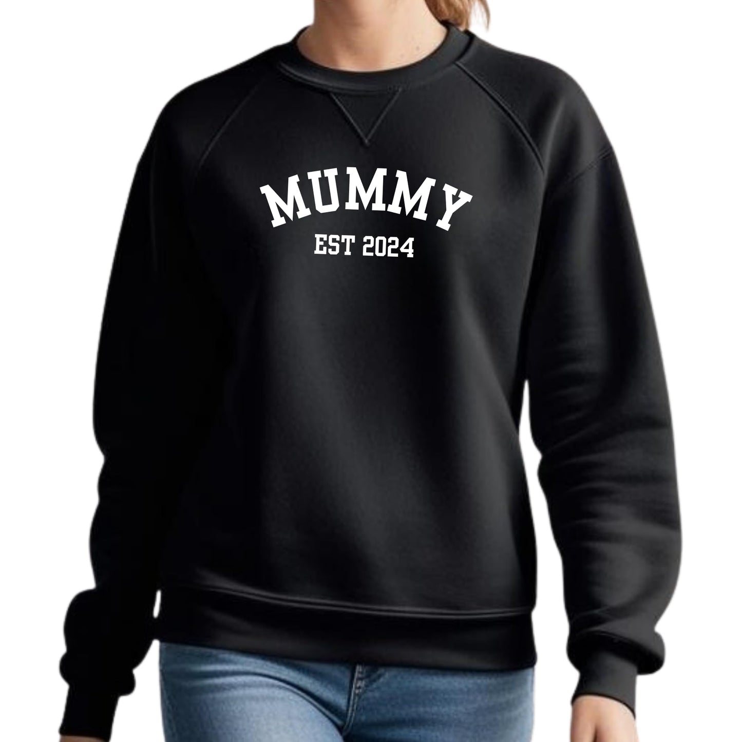 Be Buz Mummy Est. Custom Sweatshirt Personalized Year Mom Pullover New Mum Gift Idea Cute Pregnancy Reveal Long Sleeve Sweater