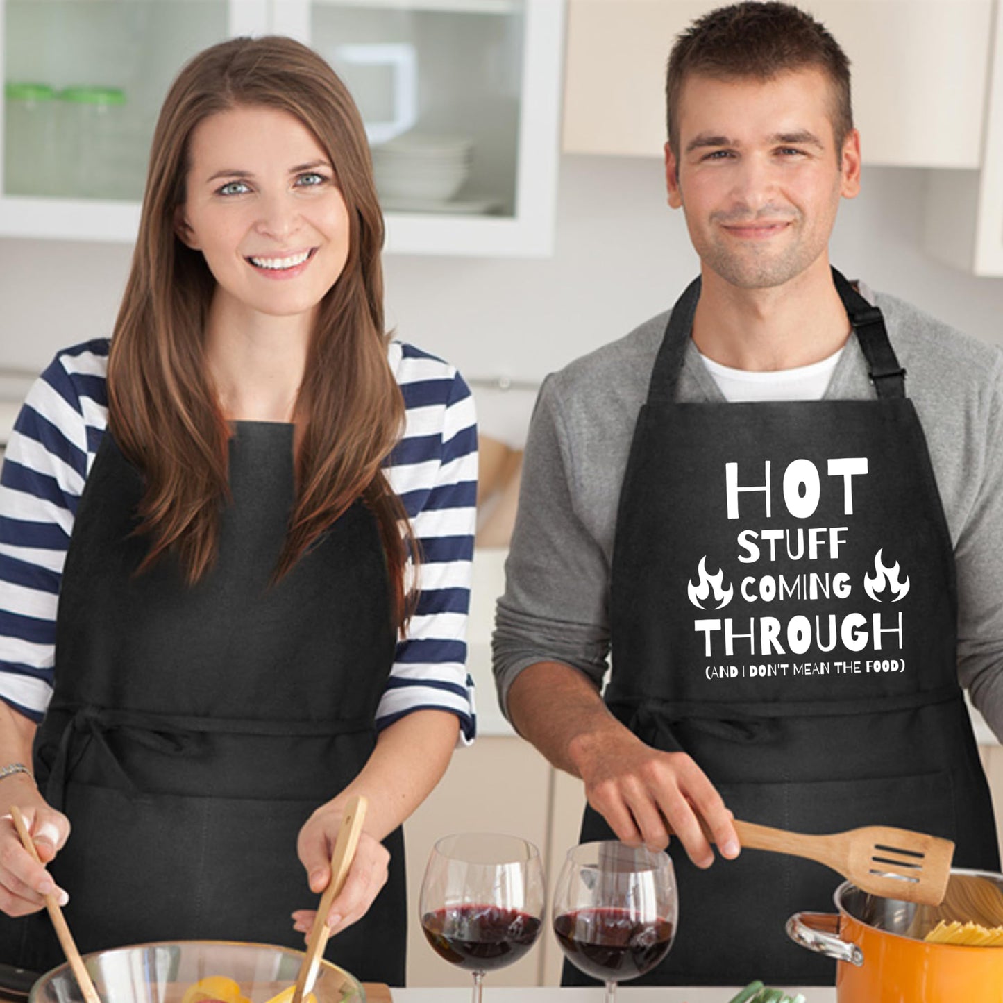 Be Buz Hot Stuff Coming Through And I Don't Mean The food Funny Aprons for Women Printed Apron Gift for Her Chef Apron Kitchen Apron BBQ Apron Gift Baking Apron Father Day Gift - Top Tee