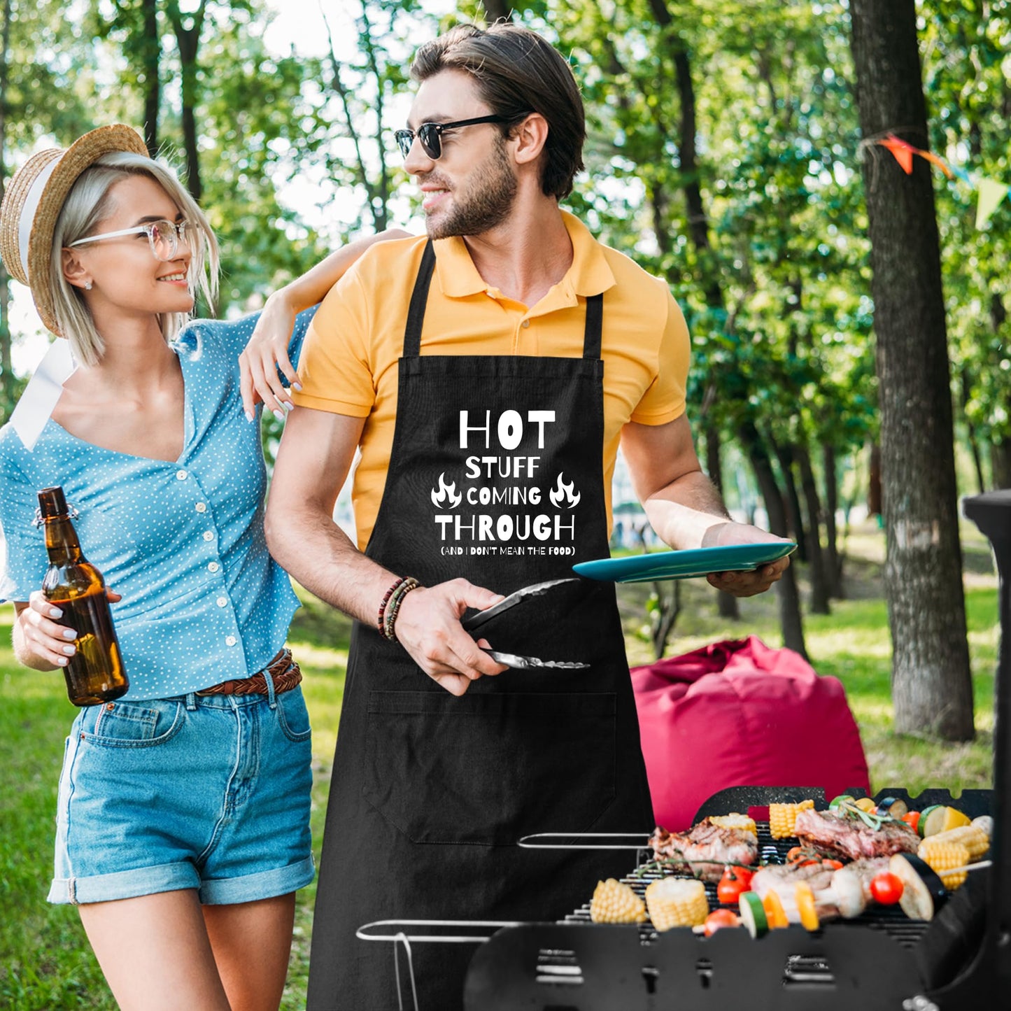 Be Buz Hot Stuff Coming Through And I Don't Mean The food Funny Aprons for Women Printed Apron Gift for Her Chef Apron Kitchen Apron BBQ Apron Gift Baking Apron Father Day Gift - Top Tee