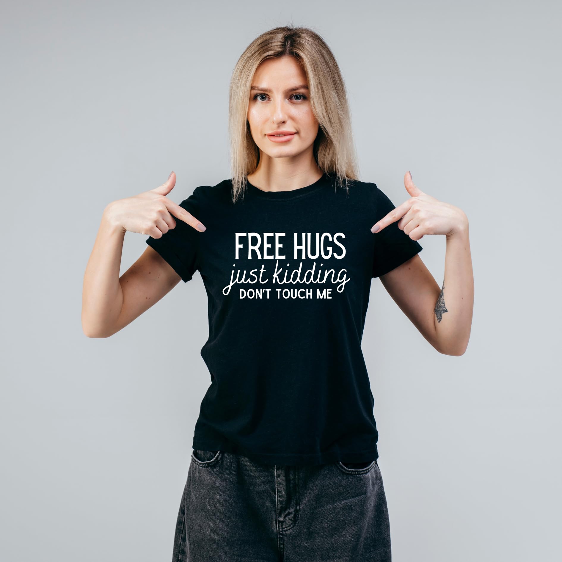 Free Hugs Just Kidding Don't Touch Me Funny Printed Black Adults Unisex Men Women Summer Winter Cotton Crew Neck Casual T-Shirt - Top Tee