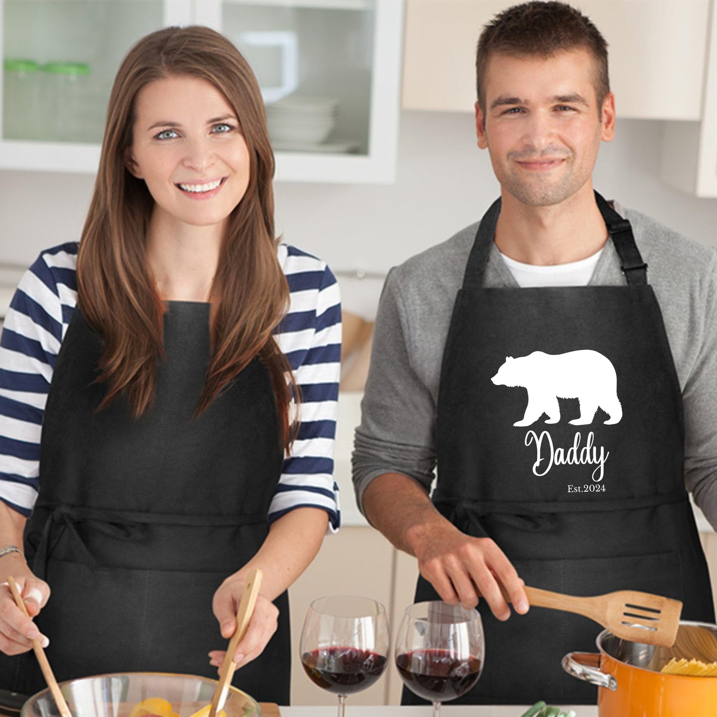 Daddy Bear Funny Aprons for Mens Dad Aprons Gift for Him Chef Apron Bear Dad Apron Kitchen Apron BBQ Apron Grill Apron Father Day Gift Black Apron