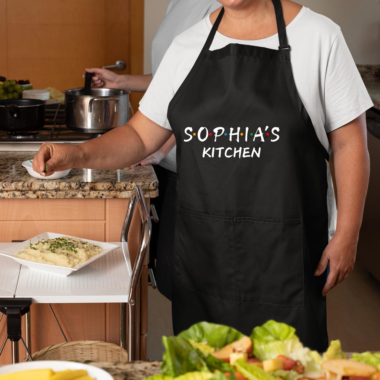 Custom Name Kitchen Apron Personalized Chef Apron with Adjustable Straps women apron gift for her mom gift Personalized Apron for Chefs and Bakers