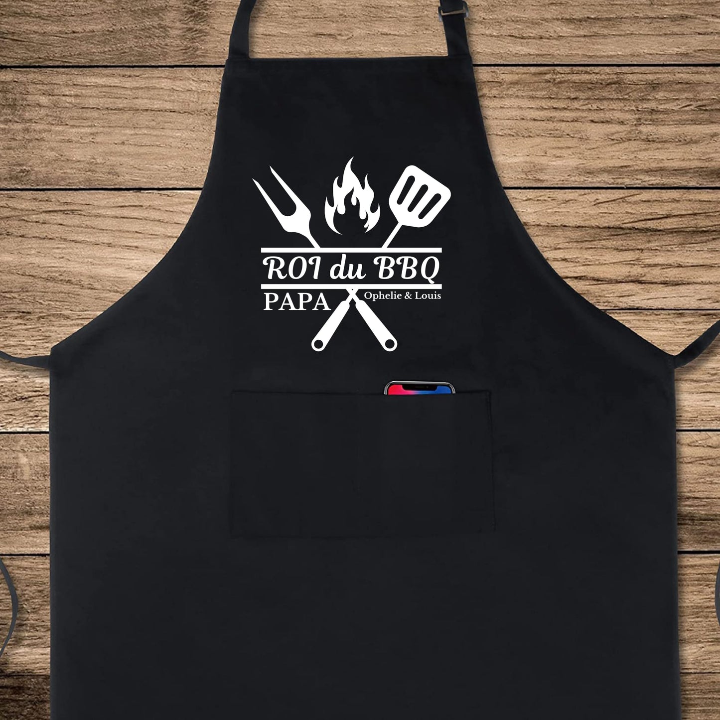 Roi du BBQ Papa Custom Name Aprons for Mens Dad Aprons Gift for Him Chef Apron Personalised Apron Kitchen Apron BBQ Apron Grill Apron Father Day Gift Black Apron
