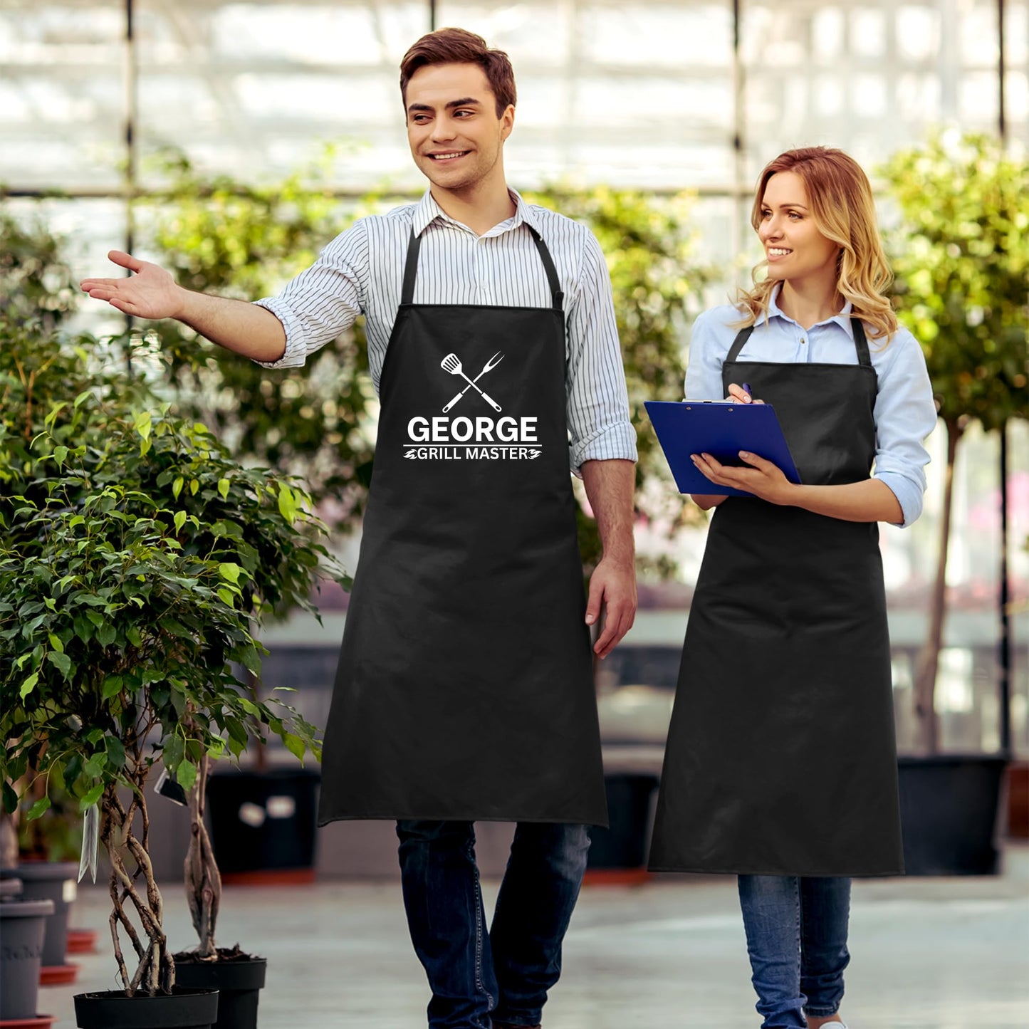 Custom Name Grill Master Apron Personalised Aprons Grill Apron Gift for Him Her Aprons for Mens Dad Apron Chef Apron Kitchen Apron BBQ Apron Father Day Gift Black Apron