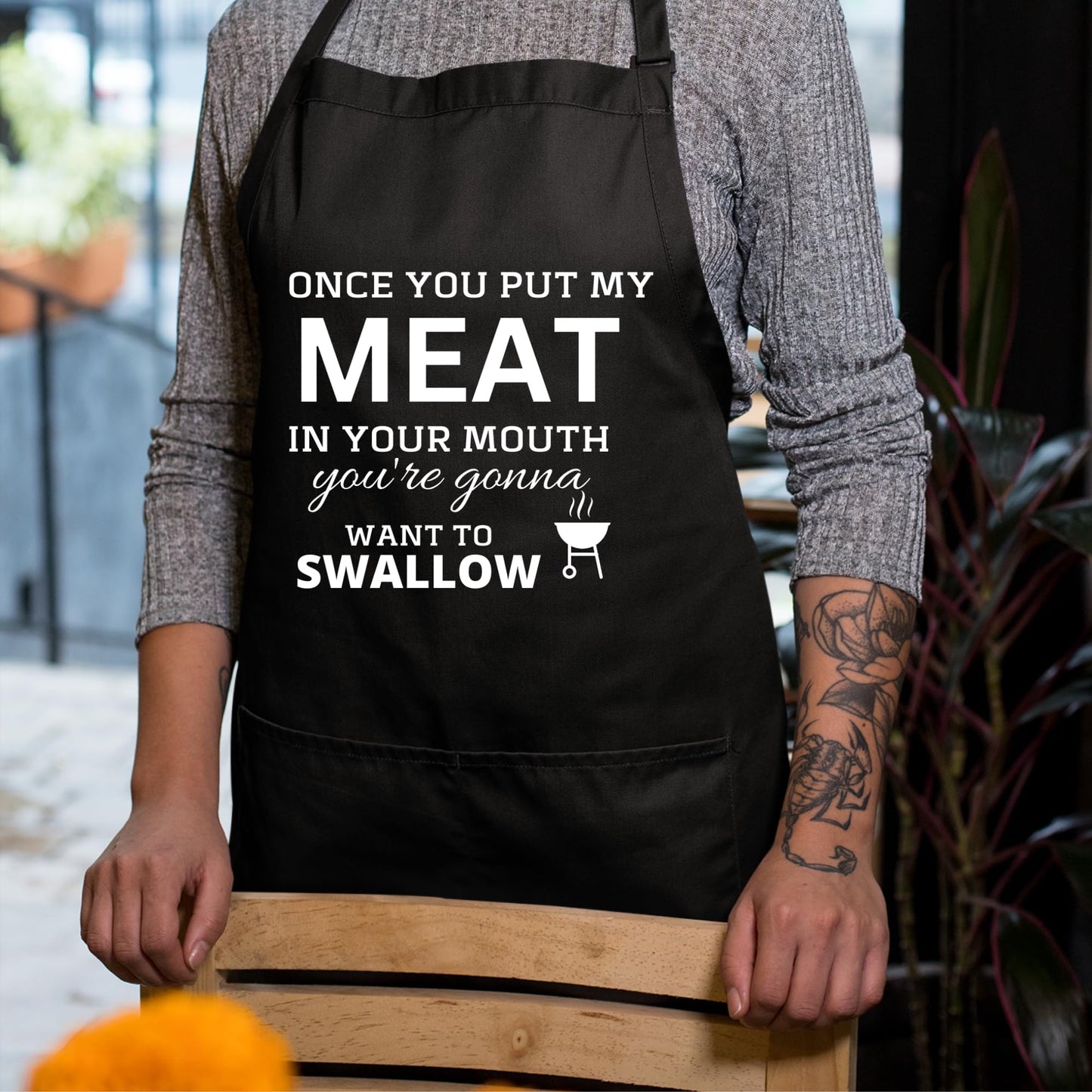 Be Buz Once you put my Meat Funny Aprons for women's Novelty Chef Kitchen Aprons for Men BBQ Housewarming Gift for Him Her Cooking Baking