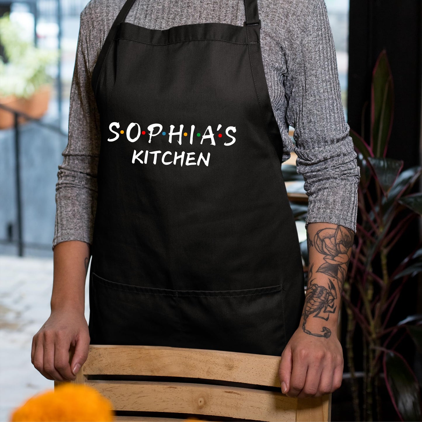 Custom Name Kitchen Apron Personalized Chef Apron with Adjustable Straps women apron gift for her mom gift Personalized Apron for Chefs and Bakers